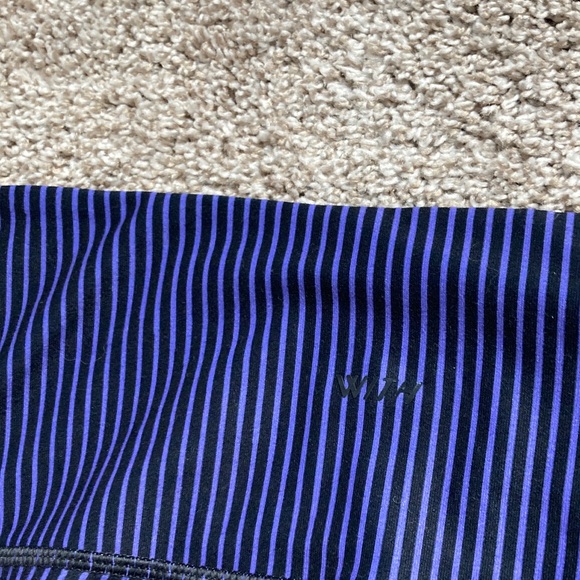 Peloton X WITH Array of colors leggings Stripes sz L Estimated - Picture 8 of 9